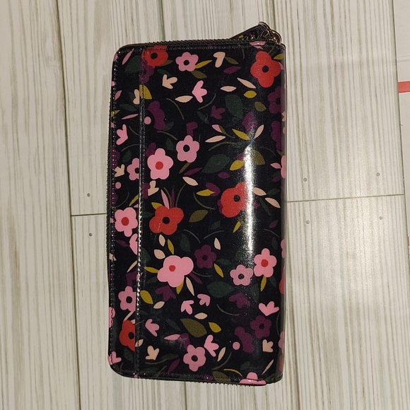 Kate Spade Floral Glossy Zip Around Wallet - Picture 2 of 6